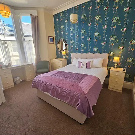 Rivelyn Bar & Restaurant Scarborough