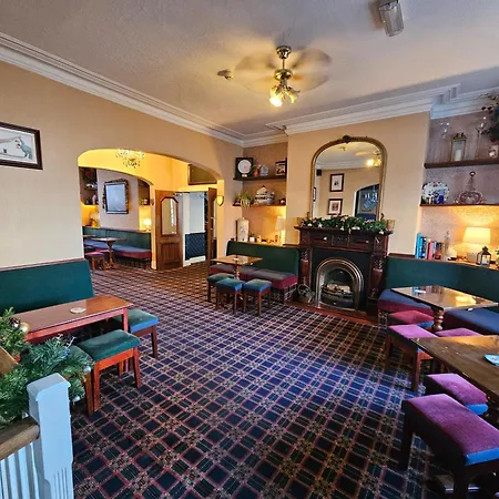 Hotel Rivelyn Bar & Restaurant