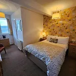 Rivelyn Bar & Restaurant 3*