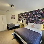 Rivelyn Bar & Restaurant Hotel Scarborough