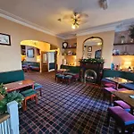Hotel Rivelyn Bar & Restaurant