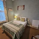 Rivelyn Bar & Restaurant 3* Scarborough