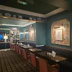 Rivelyn Bar & Restaurant 3* Scarborough