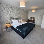 Hotel Rivelyn Bar & Restaurant Scarborough