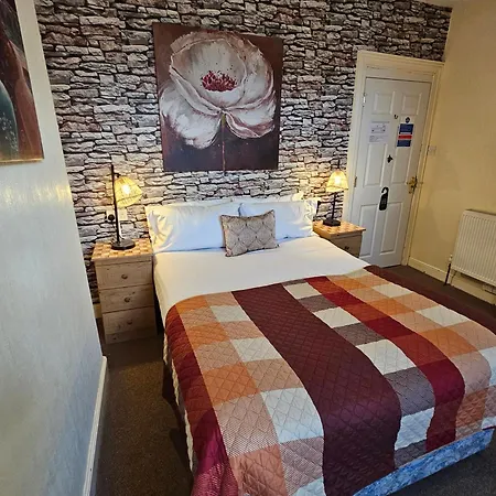 Rivelyn Bar & Restaurant 3* Scarborough