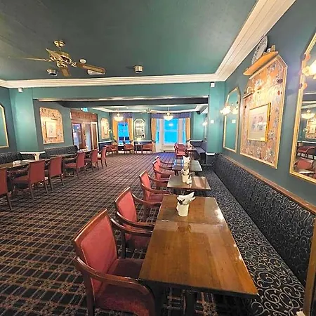 Otel Rivelyn Bar & Restaurant 3*