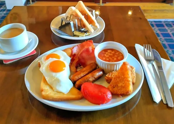 Hotel Rivelyn Bar & Restaurant