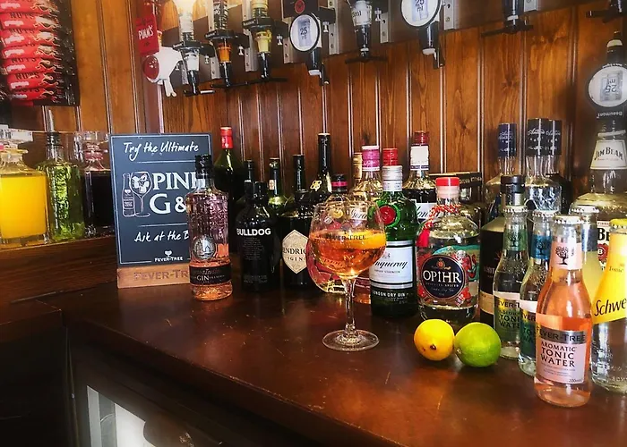 Отель Rivelyn Bar & Restaurant Скарборо